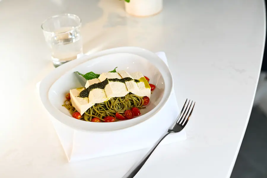 Pasta, Basil Pesto Sauce and Momen Tofu