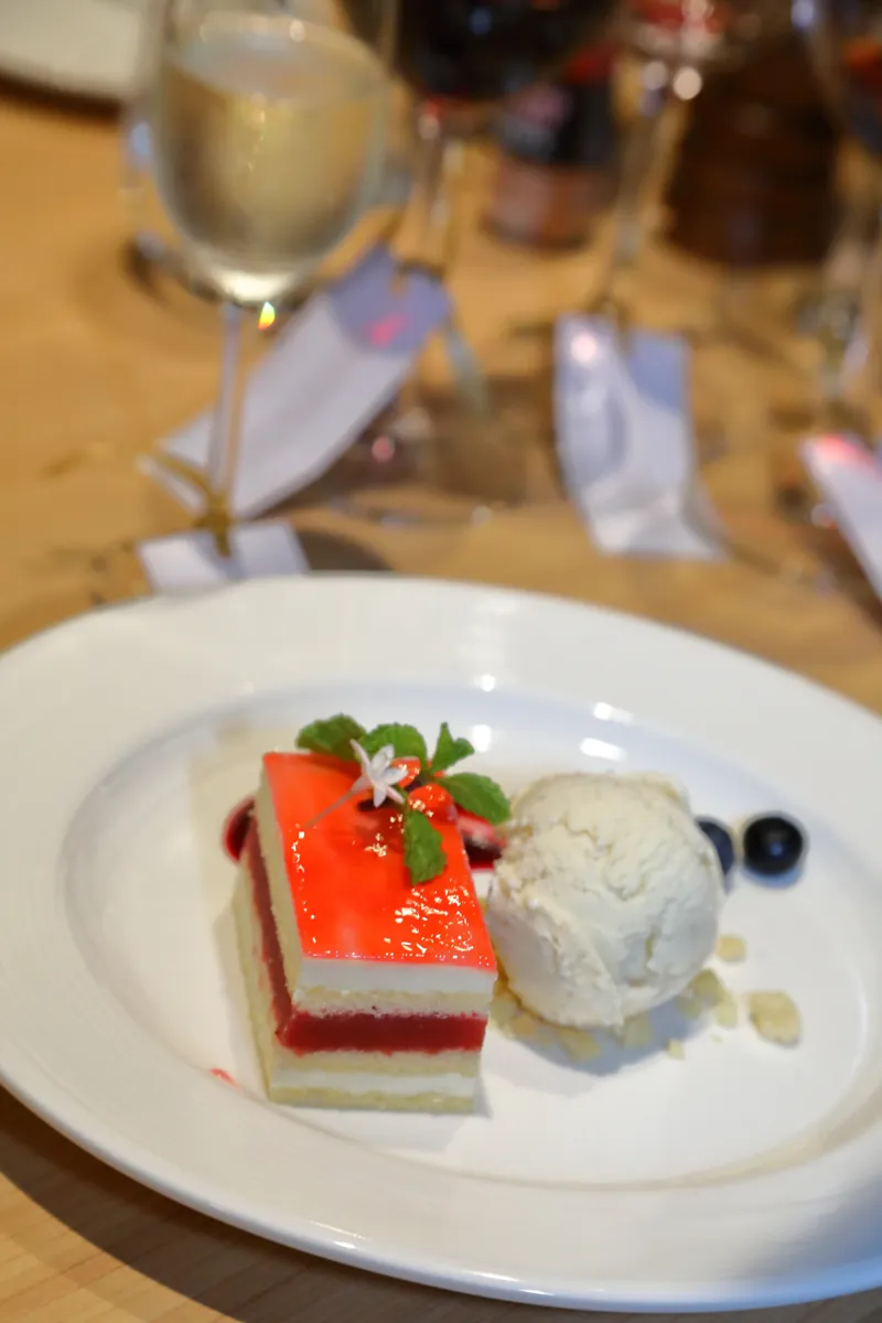 Wine & Masquerade Dinner · 14