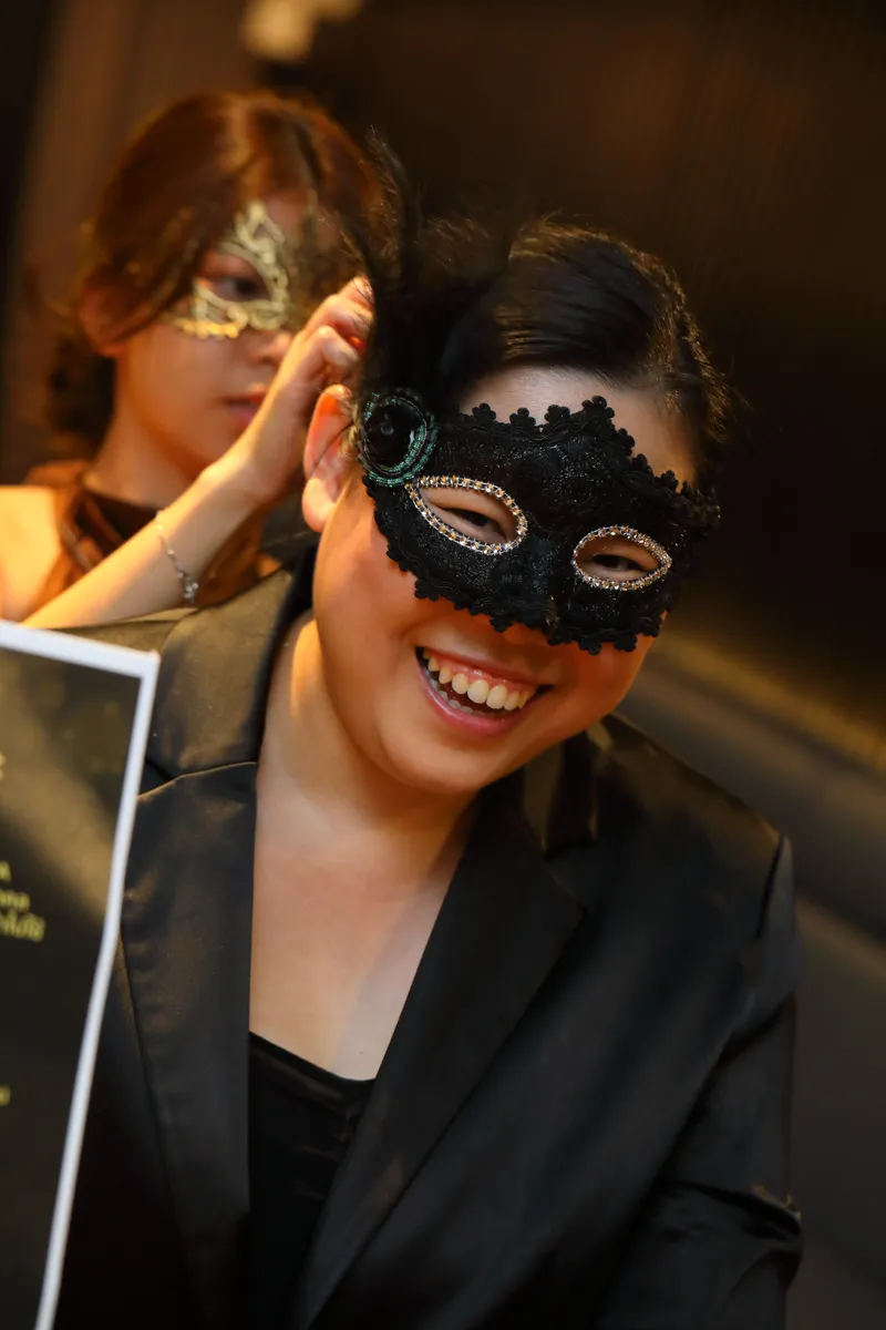Wine & Masquerade Dinner · 4