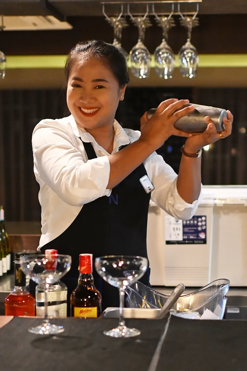 An Evening of Wine & Signature Creation · 1