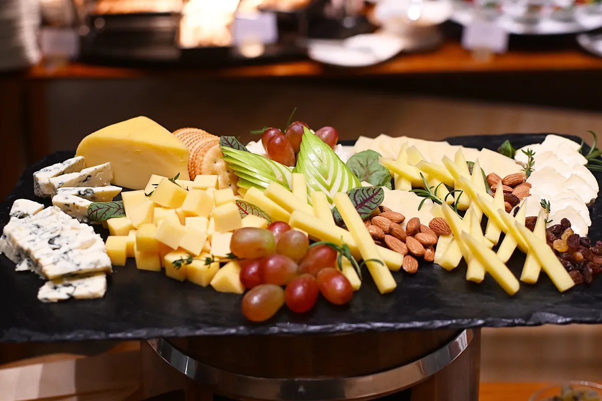 An Evening of Wine & Signature Creation · 7