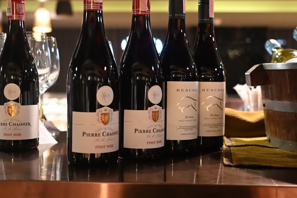 An Evening of Wine & Signature Creation · 12