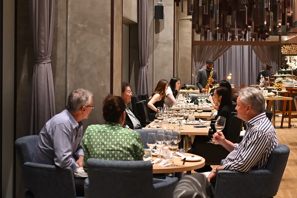 An Evening of Wine & Signature Creation · 19
